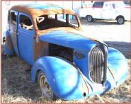 1938 Plymouth P5 Road King 4 door sedan started old school hot rod right front view