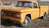 1971 Dodge D200 3/4 Ton 4X2 Utility Box Truck For Sale $6,000  left front view