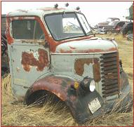 1948 Diamond T COE cab over engine cab right front view